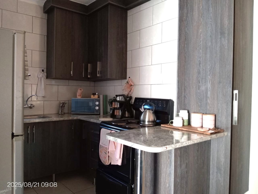 3 Bedroom Property for Sale in Safari Gardens North West